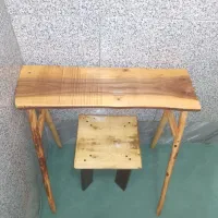 میزِ چوبیِ خاص با چوبِ طبیعی|صنایع دستی و سایر لوازم تزئینی|قم, زنبیل آباد|دیوار