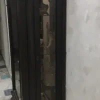 ویترین چوبی بزرگ