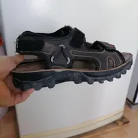 صندل پسرونه