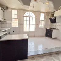 48 متر پارکینگ دار