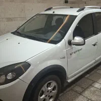 رنو ساندرو