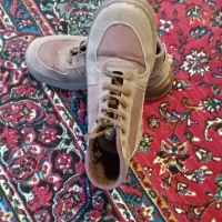 پوتین یا کفش کار جنس اصل فقط یک بار پوشیده شده