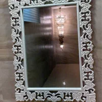 آیینه با قاب کار شده
