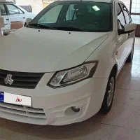 ساینا ۴۰۰ دوگانه