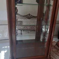 ویترین چوبی ساخت سفارشی