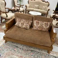 نیم‌ست راحتی و میزغذاخوری