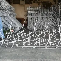 نگهبان ساختمان درحال ساخت