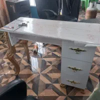 میز ناخن کاری