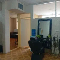 جذب ناخن کار مژه کار میکاپ کار شینیون کار