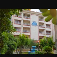 خانه دار هتل