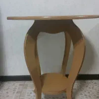 میز گرد رنگ فندوقی