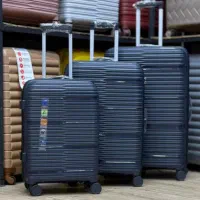 چمدان هشت لایه نشکن ضدضربه زیب دوبل با کیفیت بالا|کیف، کفش، کمربند|تهران, شوش|دیوار