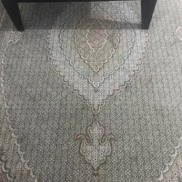 دو عدد فرش ۹متری ۱۲۰۰ شانه مشابه هم