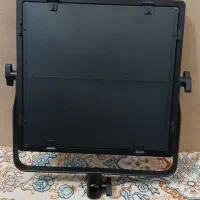 فلات نور vp900 مناسب تولید محتوا نقدی و شرایطی|دوربین عکاسی و فیلمبرداری|یزد, |دیوار