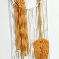 دیوارکوب برگ مکرمه