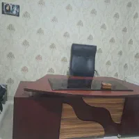 میز اداری به همراه صندلی