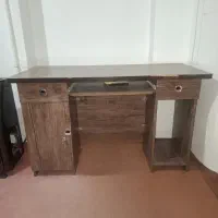 میز کامپیوتر