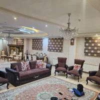 مبل نسبتا تمیر ۷ نفره تبدیل به تخت تاشو|مبلمان خانگی و میز عسلی|تبریز, |دیوار