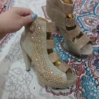 4جفت کفش مجلسی و ی جفت دخترانه سایز35