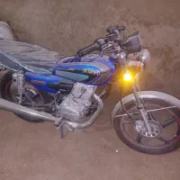 ۳۰۰ تا بیشتر کار نکرده