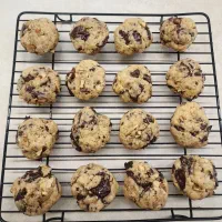 کیک و کوکی های کافه ای