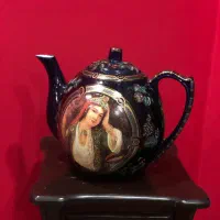 قوری آنتیک شیک و زیبا