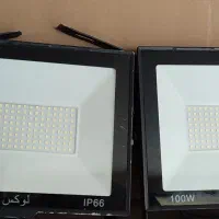 پروژکتور ۱۰۰ وات