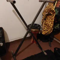 پایه ارگ فلزی