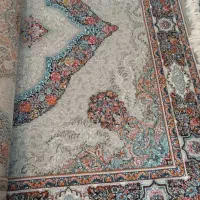 فرش کرم‌ طوسی جفت ۱۲متری بسیارکمکاردرحدنو|فرش|علی‌آباد کتول, |دیوار