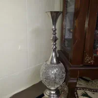 گلدان مس وروکش نقره و ملیله|صنایع دستی و سایر لوازم تزئینی|شهرضا, |دیوار