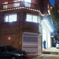 اجاره و فروش سه طبقه مغازه