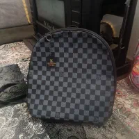 چند عدد کوله پشتی