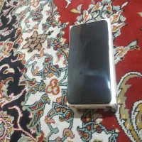 یک عددگوشی سامسونگ A20باکارتن وانتقال