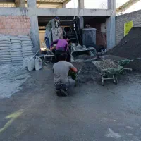 بتن ریزی با خلاطه و سیقل