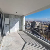 240 متر ۴ نوساز مرکز شهر/رو به باغات