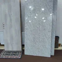 در اتاق و حمام و دستشویی