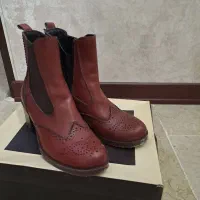 پوتین و کفش چرم