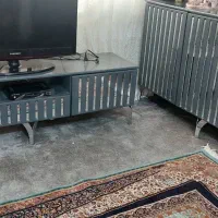 زیر تلویزیون و کنسول