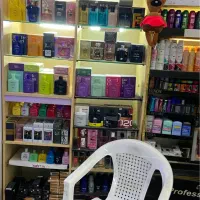 استند و ویترین آرایشی ارزان