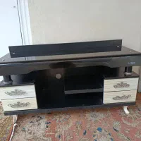 فروش میز تلویزیون تازه وتمیز