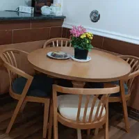 میزغذاخوری