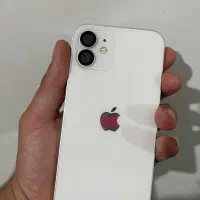 ایفون ۱۲نرمال