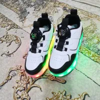 کفش اسکیتی چراغ دار اورجینال نونو|کفش و لباس بچه|مرودشت, مسجد رسول|دیوار