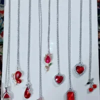 گردنبند های زیباو ترند