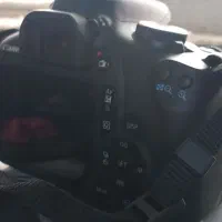 دوربین فیلمبرداری  canon 2000D kit
