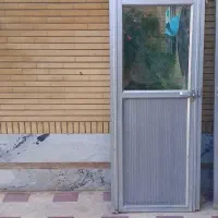 درب چوبی و المینیوم و اهنی|مصالح و تجهیزات ساختمان|شیراز, دلجو|دیوار