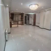 آپارتمان ۱۰۰ متری واقع در کوچه طوطی / جلفا /|فروش آپارتمان|تهران, سید خندان (جلفا)|دیوار