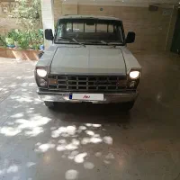 نیسان وانت مدل ۷۲