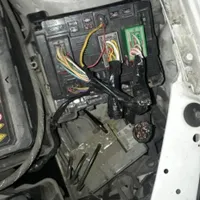 مکانیک سیار ‌باطریسازی به صورت سیار وامداد خودرو|خدمات موتور و ماشین|کرمانشاه, |دیوار