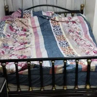 تخت دو نفره